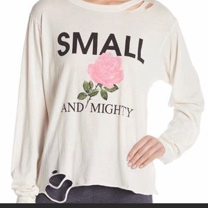 WILDFOX Small and Mighty shirt M